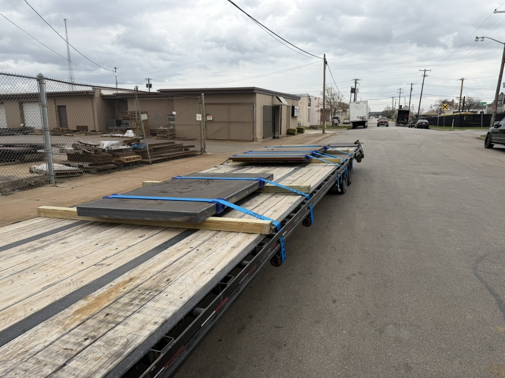 Centex dually and open-deck trailer for hotshot service